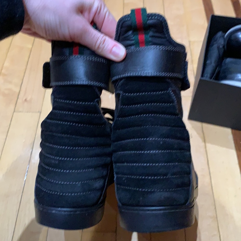 MENS SIZE 40.5 GUCCI HIGH STOP SNEAKERS - Picture 6 of 11
